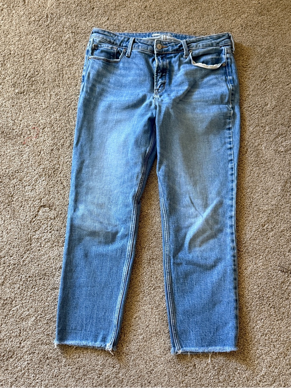 Old Navy Light Blue Slim Straight Women’s Jeans